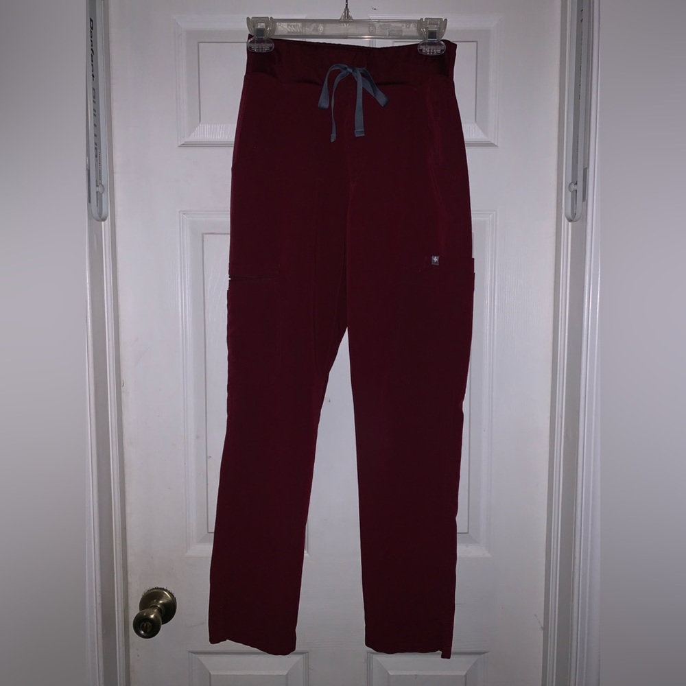 Womens FIGS High Waisted Yola Skinny Scrub Pants- Burgundy